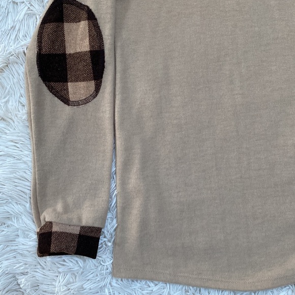 Sew In Love Plaid Hacci Top 💗 Tan & Brown - Picture 8 of 13